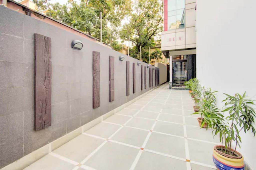 Dover Inn By Bookmerihotel Calcutá Exterior foto